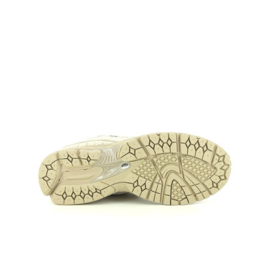 NEW BALANCE U 2002 5I9 Beige