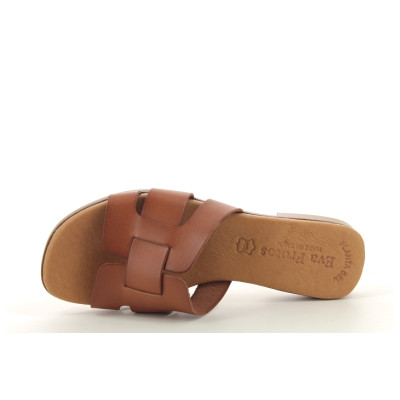 EVA FRUTOS 3063 Cuero