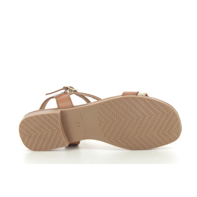 EVA FRUTOS 3015 Cuero