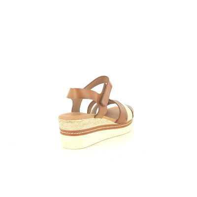 EVA FRUTOS 550 Cuero