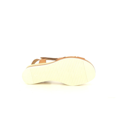 EVA FRUTOS 550 Cuero