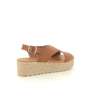 EVA FRUTOS 714 Cuero