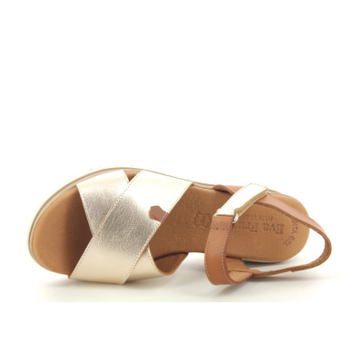 EVA FRUTOS 5484 Cuero