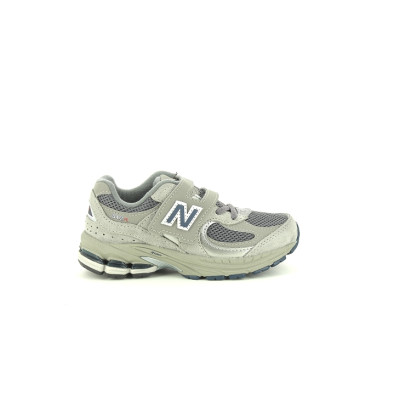 NEW BALANCE PV 2002 RO Gris