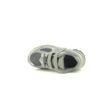 NEW BALANCE PV 2002 RO Gris