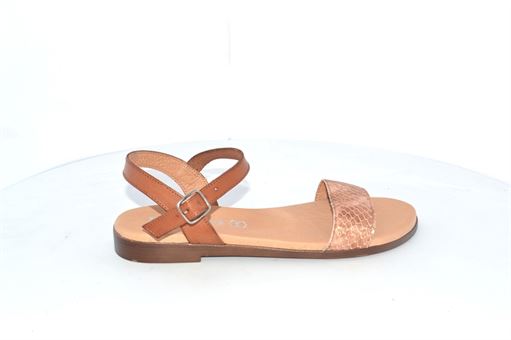 EVA FRUTOS 9190<br>Cuero