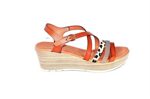  82100<br>Cuir Marron Multi 