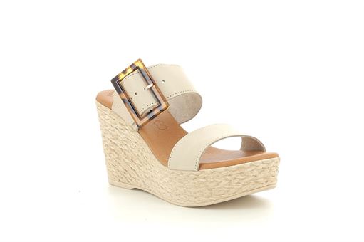 EVA FRUTOS 1941<br>Beige