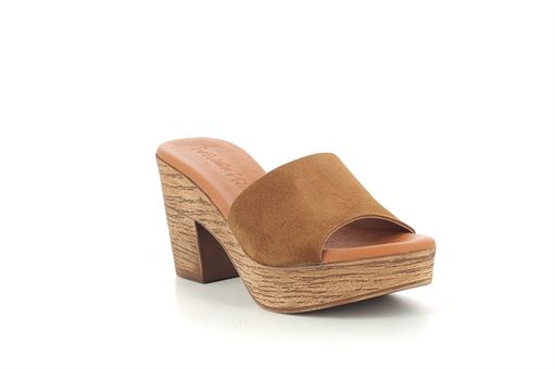 Patricia  miller nu pied 3295 cuero