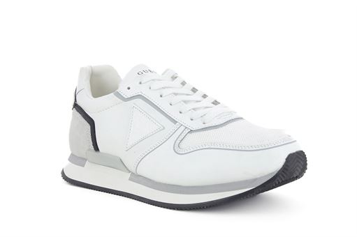 Guess baskets et sneakers fm6 potell blanc