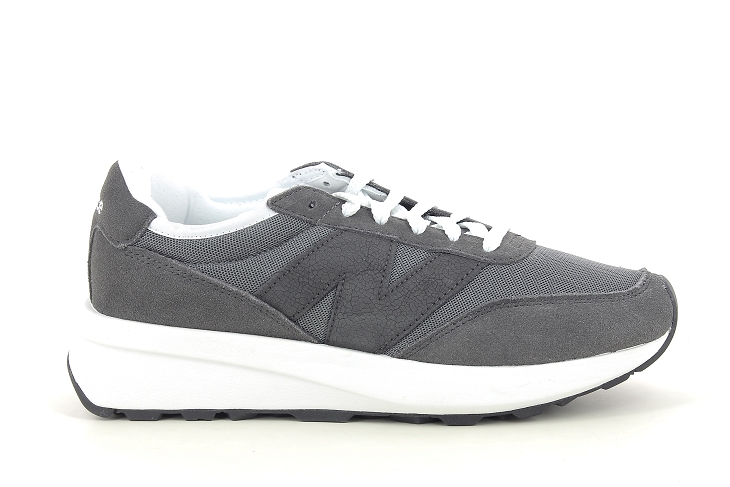 New balance baskets et sneakers u 370 hd noir