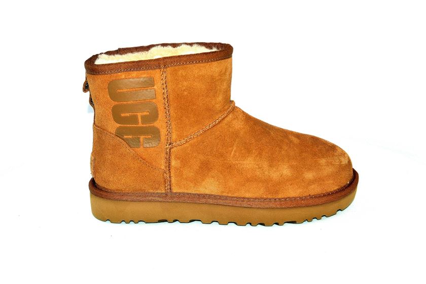 beige ultra mini uggs